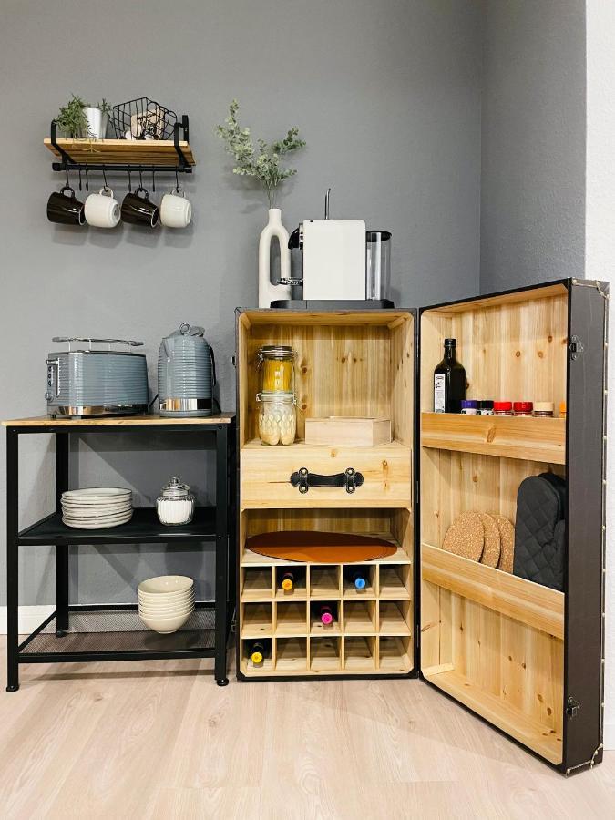 Klassen Stay - Exklusives Apartment Am Hbf - Kueche, Netflix, Kingsizebett Κόμπλεντς Εξωτερικό φωτογραφία