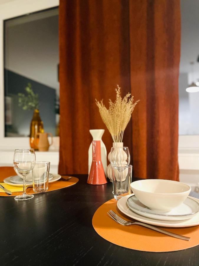 Klassen Stay - Exklusives Apartment Am Hbf - Kueche, Netflix, Kingsizebett Κόμπλεντς Εξωτερικό φωτογραφία