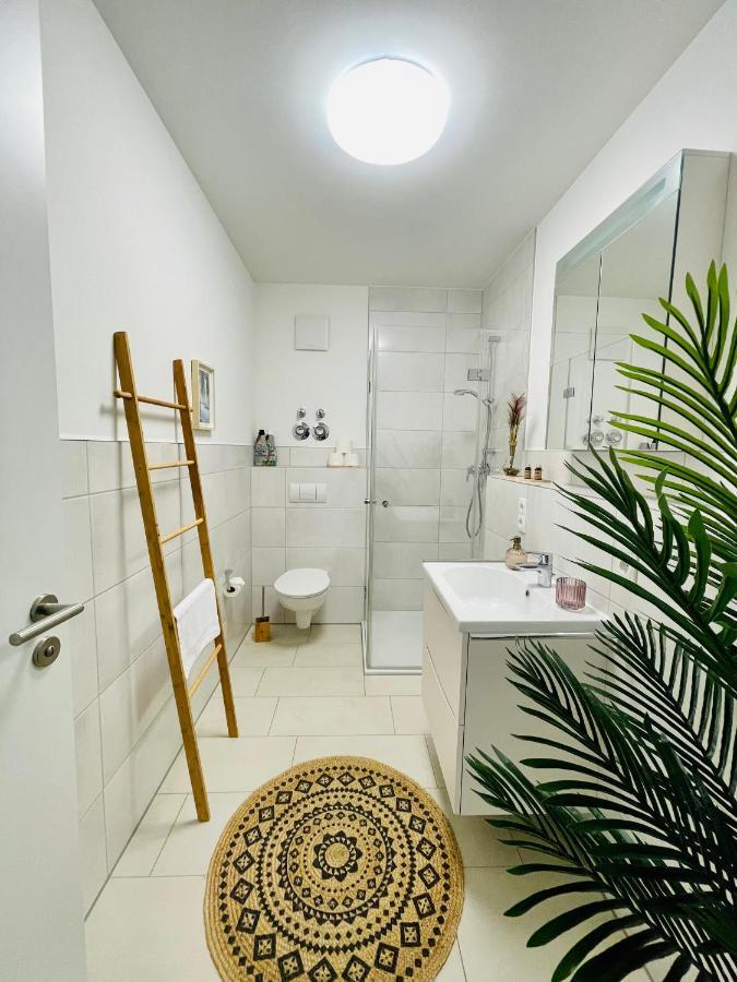 Klassen Stay - Exklusives Apartment Am Hbf - Kueche, Netflix, Kingsizebett Κόμπλεντς Εξωτερικό φωτογραφία